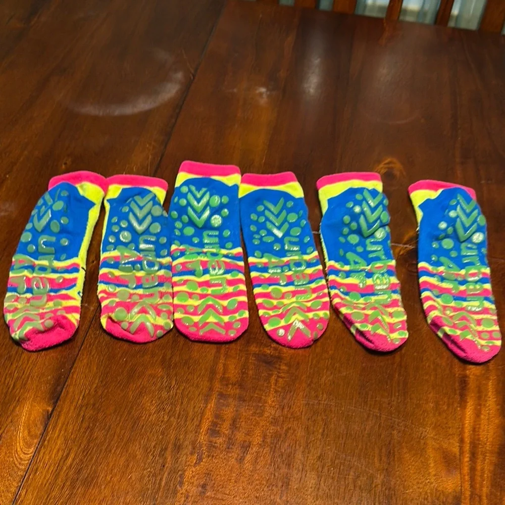 Urban Air Neon Socks - Picture 5 of 6